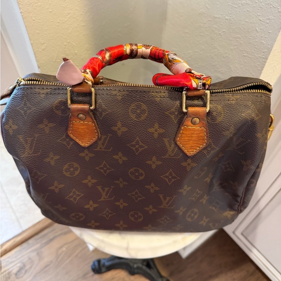 Louis Vuitton Vintage Monogram Speedy 30 Bag - Brown/Tan - Picture 4 of 12